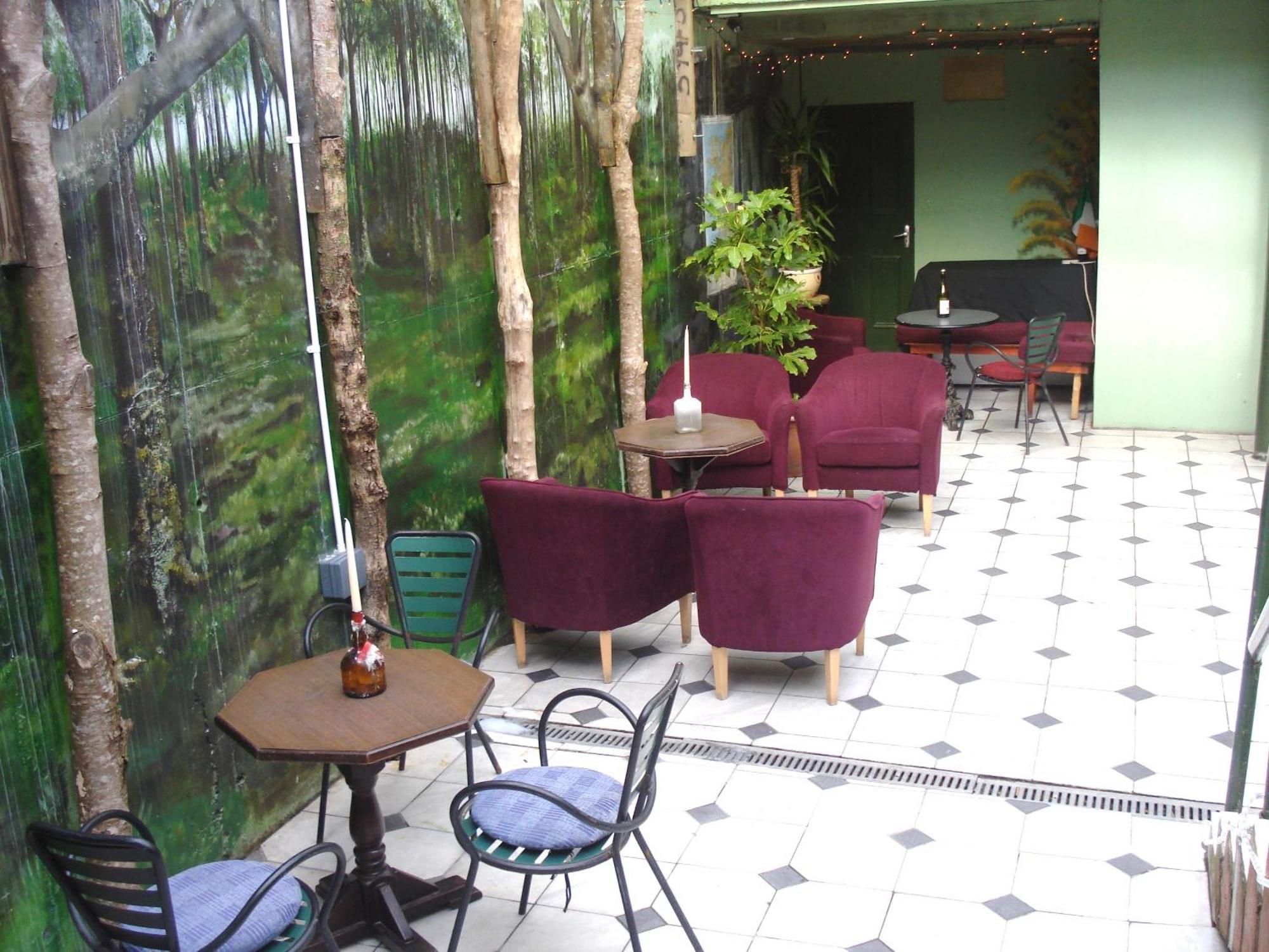 קליפדן Foyles Hotel מראה חיצוני תמונה